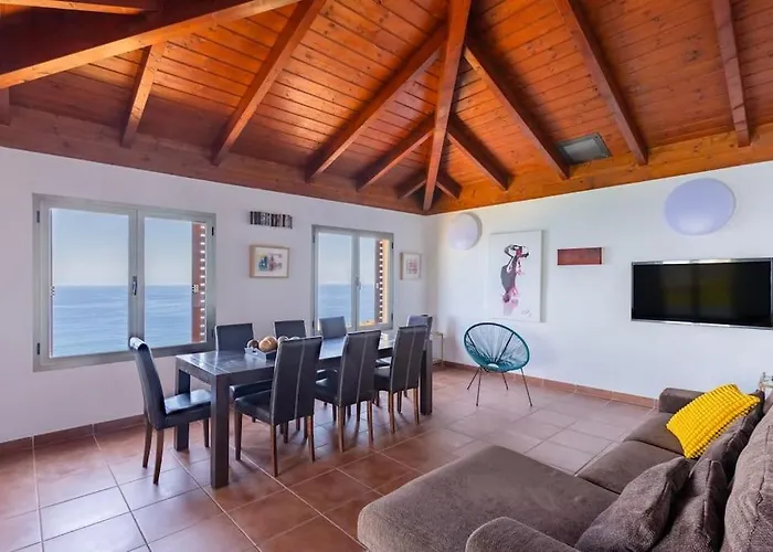 Con Vistas Al Teide En El Norte De Tenerife Villa *