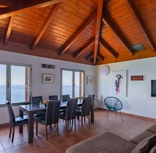 Con Vistas Al Teide En El Norte De Tenerife Villa